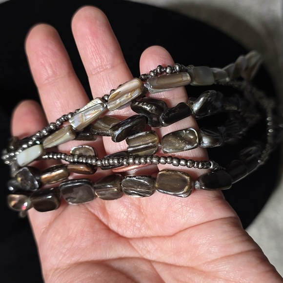 COLDWATER CREEK Multi Strand Natural Shell & Glass Beads Silver Chain Necklace - Picture 7 of 14